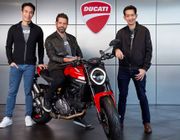 Ducati Monster 2021: Sức hút khó cưỡng từ “quái thú” mạnh 111 mã lực