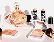 Nâng niu làn da  - Rực rỡ mùa lễ hội cùng Sisley