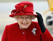 Nữ hoàng Elizabeth II và 5 nguyên tắc bất biến về thời trang