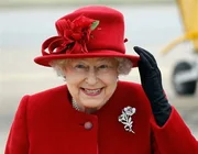 Nữ hoàng Elizabeth II và 5 nguyên tắc bất biến về thời trang