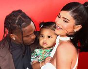 Kylie Jenner lập thương hiệu thời trang dành cho trẻ em