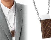 Louis Vuitton khiến những tín đồ thời trang khó hiểu khi cho ra mắt cục tẩy có giá 19 triệu đồng