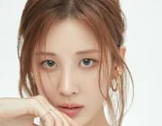 Sao K-pop chia sẻ bí quyết để có làn da trắng như sứ, mịn như nhung - P2
