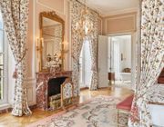 Trải nghiệm cuộc sống hoàng gia trong cung điện Versailles