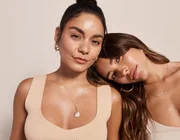 Vanessa Hudgens và Madison Beer hợp tác ra mắt dòng sản phẩm dưỡng da dựa trên DNA