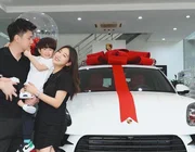 Trang Lou "chốt" Porsche trên dưới 4 tỷ mừng sinh nhật, bổ sung vào BST xe sang ai nhìn cũng thèm