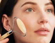 Bạn đã sử dụng thanh lăn mặt (face roller) đúng cách hay chưa?