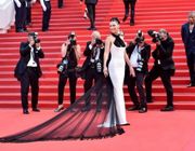 Những trang phục đẹp nhất trên thảm đỏ Cannes 2021