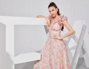 Bí quyết cho vẻ đẹp đích thực của người phụ nữ ngoài 30: Minh chứng từ Hồ Ngọc Hà và Giám đốc sáng tạo Neva - Easter Lily (Phần 1)