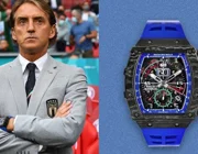 Bóc giá chiếc đồng hồ mang tên HLV trưởng tuyển Italia Roberto Mancini