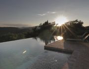 Không gian nghỉ dưỡng tuyệt vời tại Castello di Rechio Hotel - Lâu đài 1000 tuổi vùng Umbria, Ý