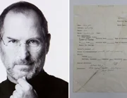 Đơn xin việc năm 1973 của Steve Jobs được bán đấu giá