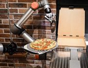 Độc đáo cửa hàng pizza ở Pháp chỉ toàn robot phục vụ