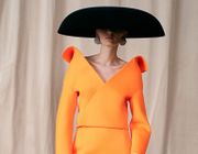 Balenciaga Couture Thu Đông 2021: Màn trở lại ngoạn mục sau hơn 50 năm