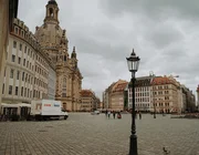 Lạc lối giữa thành phố cổ Dresden mộng mơ