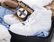 Làm sạch sneaker tức thì với mút gôm SneakERASERS