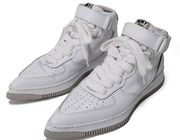 Giày Nike mũi nhọn gây tranh cãi vì thiết kế “quái dị”