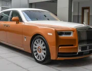 Rolls-Royce Phantom VIII Privacy Suite - Nội thất 2 ngăn siêu độc phục vụ đại gia Việt
