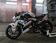 BMW S 1000 R 2021 dự kiến trình làng vào tháng 9 tại Việt Nam