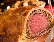 Bò cuộn đút lò Wellington - Vua của các bữa tiệc sang trọng ở Châu Âu