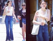 Con gái Tom Cruise ưa chuộng thời trang crop-top