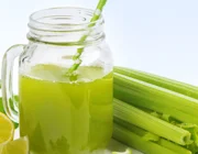 4 công thức detox cần tây tốt cho sức khỏe