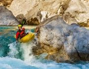Những địa điểm chèo thuyền kayak đẹp nhất thế giới