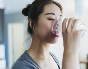 Uống nước cũng là một cách giảm cân hiệu quả