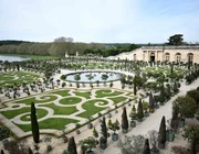 Một đêm nghỉ dưỡng hoàng gia ở cung điện Versailles
