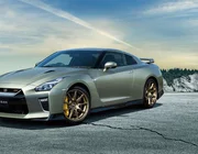 Nissan GT-R ra mắt phiên bản đặc biệt chỉ 100 chiếc