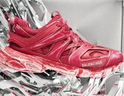 Neiman Marcus và Hypebeast ra mắt showroom thực tế ảo đầu tiên