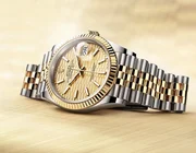 Rolex chính thức lên tiếng về sự khan hiếm đồng hồ của hãng