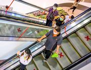 Bangkok chính thức mở cửa lại hàng quán, trung tâm thương mại