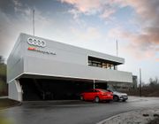 Audi đưa vào hoạt động trạm sạc Audi Charging Hub đầu tiên trên thế giới