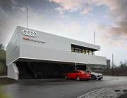 Audi đưa vào hoạt động trạm sạc Audi Charging Hub đầu tiên trên thế giới