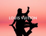 Louis Vuitton ra mắt đồng hồ thông minh Tambour Horizon Light Up