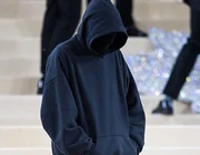 Balenciaga là thương hiệu “hot” nhất thế giới quý IV 2021