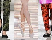 Bạn đã biết cách phối đồ cùng "Ballet flats" xu hướng 2022 chưa nào?