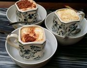Những quán cafe trứng nhất định phải thử khi đến Hà Nội