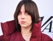 Billie Eilish được chọn làm người thay thể Travis Scott tại Coachella 2022?