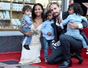 Diễn viên Zoe Saldana “nữ hoàng phòng vé” da màu độc nhất Hollywood