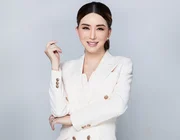 Doanh nhân chuyển giới Thái Lan mua lại Miss Universe với giá 20 triệu USD