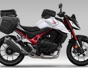 Honda CB750 Hornet 2023 trang bị động cơ xi lanh đôi mạnh 90 mã lực