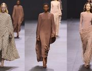 BST Valentino Xuân Hè 2023: Khẳng định bản thân từ sự tối giản nhất