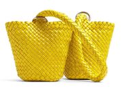 Choáng với chiếc túi Bottega Veneta Double Kalimero có giá 260 triệu đồng