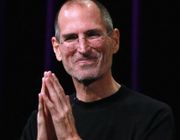 Một đôi dép của Steve Jobs được bán đấu giá hơn … 5 tỷ đồng
