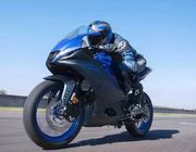 Yamaha R125 phiên bản mới với một loạt nâng cấp đáng mong đợi