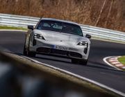 Porsche Taycan lập kỉ lục mới trên đường đua Nürburgring với phiên bản Turbo S