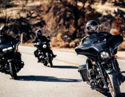 Bộ đôi Harley-Davidson Road Glide ST và Street Glide ST 2022 chính thức ra mắt