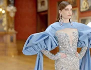 BST Haute couture Xuân-Hè 2022: Ziad Nakad cảm xúc nữ quyền thăng hoa